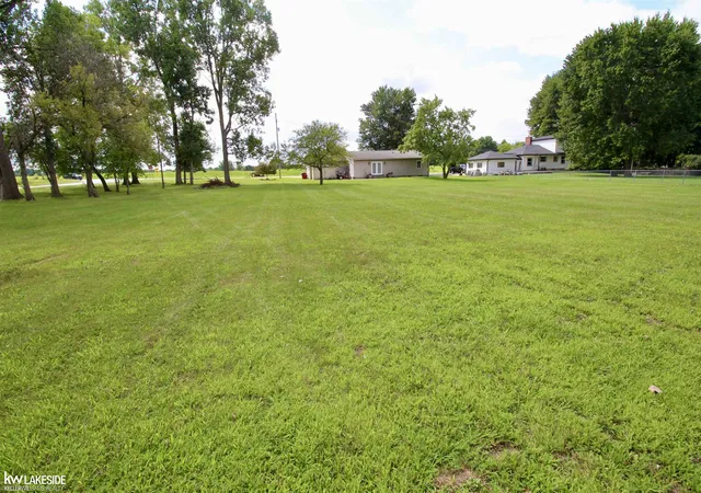 2nd image of 21181 24 Mile Rd, Macomb Township Macomb, MI 48042 | MLS# 58050219640