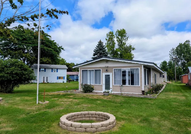 1st image of 1656 Riverside Dr, Au Gres Township Arenac, MI 48703 | MLS# 77080072761