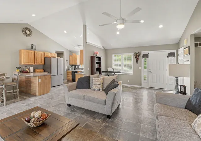 Photo 3 of Single family home for sale at 14505 Meadowpark Dr, Unadilla Township Livingston, MI 48169 | MLS# 81026044741 | Listing updated on 2026-09-16