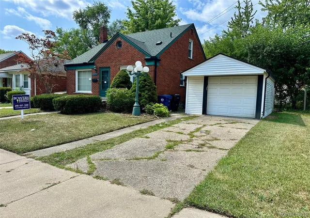 Photo 1 of Single family home for sale at 11465 Leverne Rd, Redford Charter Township Wayne, MI 48239 | MLS# 20261067773 | Listing updated on 2026-08-25