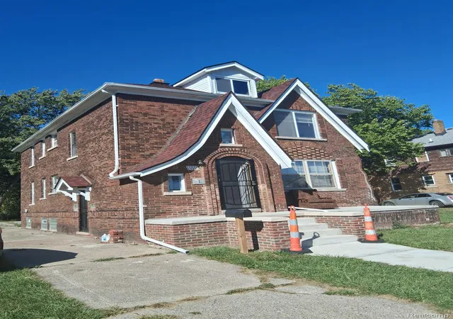 1st image of 15231 Evanston St, Detroit City Wayne, MI 48224 | MLS# 20261067778
