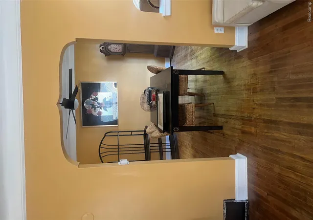 5th image of 15231 Evanston St, Detroit City Wayne, MI 48224 | MLS# 20261067778