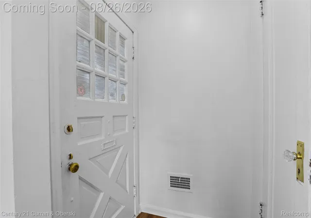 Photo 3 of Single family home for sale at 7800 Freda St, Dearborn City Wayne, MI 48126 | MLS# 20261067777 | Listing updated on 2026-09-16