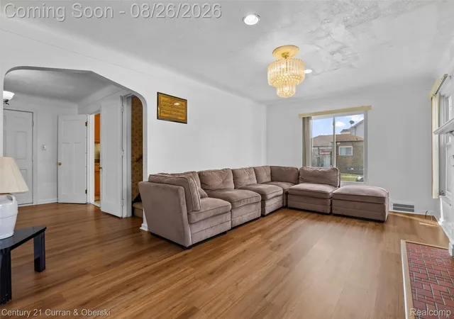Photo 4 of Single family home for sale at 7800 Freda St, Dearborn City Wayne, MI 48126 | MLS# 20261067777 | Listing updated on 2026-09-16