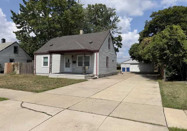 Photo 2 of Single family home for sale at 12737 Couwlier Ave, Warren City Macomb, MI 48089 | MLS# 81026044743 | Listing updated on 2026-09-15