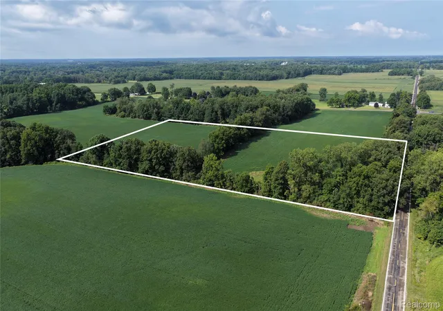 Photo 1 of Sale Pending at 7500 Jonesville Rd, Allen Township Hillsdale, MI 49227 | MLS# 20261067790 | Listing updated on 2026-10-05