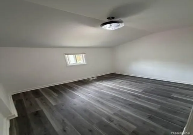 Photo 3 of Single family home for sale at 2409 N Vernon Ave, Flint City Genesee, MI 48506 | MLS# 20261067804 | Listing updated on 2026-09-13