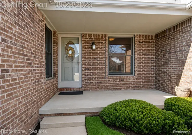 Photo 2 of Condo for sale at 35413 Upmann Dr, Sterling Heights City Macomb, MI 48310 | MLS# 20261067820 | Listing updated on 2026-09-13