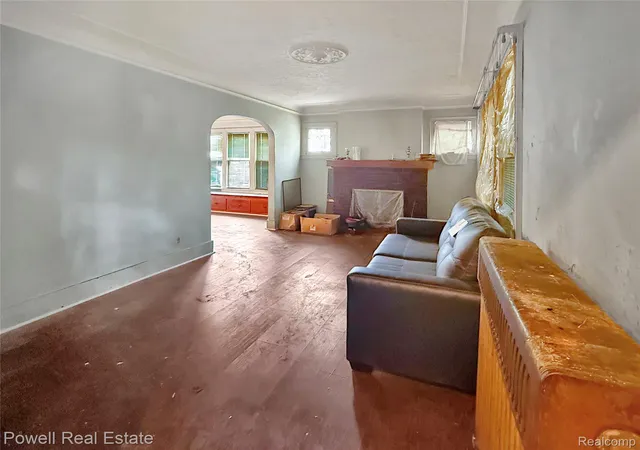 Photo 3 of Single family home for sale at 13659 Linnhurst St, Detroit City Wayne, MI 48205 | MLS# 20261067834 | Listing updated on 2026-10-07