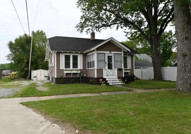 Photo 3 of Single family home for sale at 2362 Denmark St, Muskegon City Muskegon, MI 49441 | MLS# 71026044782 | Listing updated on 2026-09-14