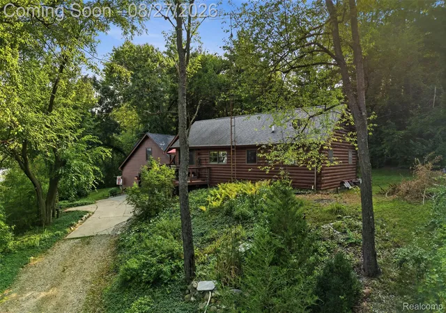Photo 3 of Single family home for sale at 9317 Lovejoy Rd, Deerfield Township Livingston, MI 48451 | MLS# 20261067853 | Listing updated on 2026-09-12
