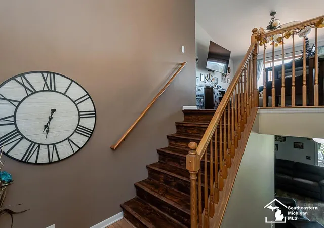 Photo 3 of Single family home for sale at 155 Caribou Run Rd, Dundee Village Monroe, MI 48131 | MLS# 57050219671 | Listing updated on 2026-09-17