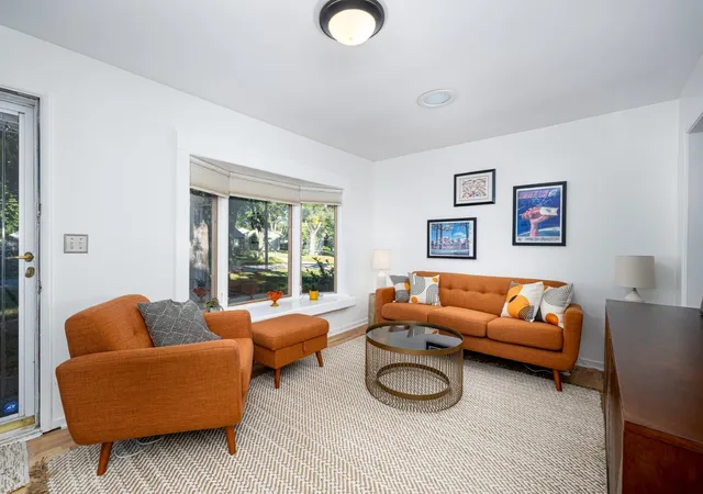 4th image of 3163 Baylis Dr, Ann Arbor City Washtenaw, MI 48108 | MLS# 81026044796