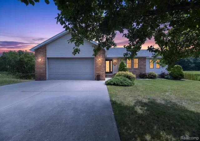 Photo 1 of Single family home for sale at 13144 Grant Cir, Vienna Charter Township Genesee, MI 48420 | MLS# 20261067883 | Listing updated on 2026-09-10