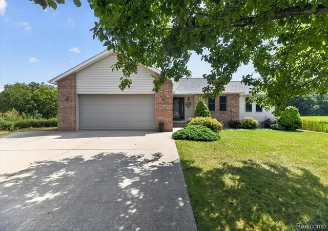 Photo 4 of Single family home for sale at 13144 Grant Cir, Vienna Charter Township Genesee, MI 48420 | MLS# 20261067883 | Listing updated on 2026-09-10