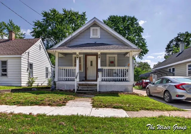 1st image of 2420 Mckee Ave Sw, Wyoming City Kent, MI 49509 | MLS# 65026044805