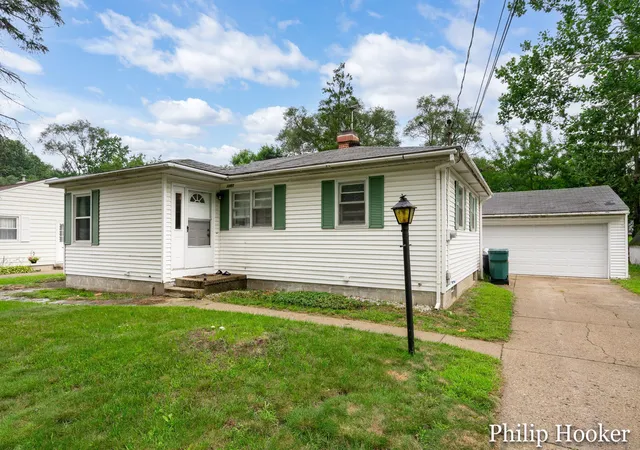 1st image of 1383 Katrina Dr Se, Kentwood City Kent, MI 49508 | MLS# 65026044806