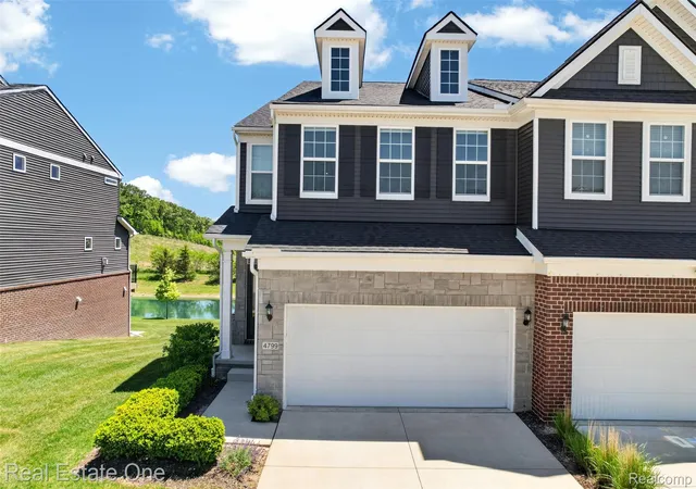 Photo 2 of Condo for sale at 4799 Broomfield Wy, Orion Charter Township Oakland, MI 48359 | MLS# 20261067904 | Listing updated on 2026-09-12