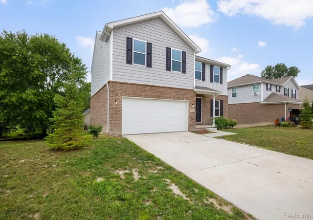 Photo 3 of Single family home for sale at 10306 Island Lake Dr, Taylor City Wayne, MI 48180 | MLS# 20261067906 | Listing updated on 2026-09-12