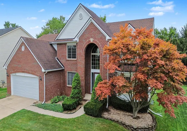 Photo 3 of Single family home for sale at 3152 Honeysuckle Dr, Pittsfield Charter Township Washtenaw, MI 48103 | MLS# 81026044811 | Listing updated on 2026-09-15