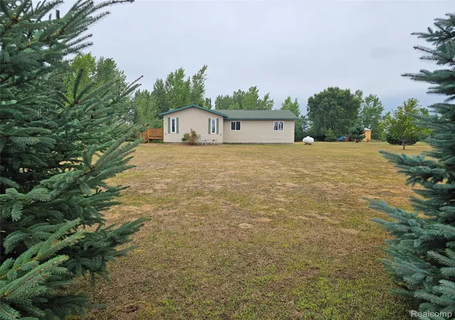Photo 1 of Sale Pending at 3094 Country Lane, Fairgrove Township Tuscola, MI 48723 | MLS# 20261067909 | Listing updated on 2026-09-15