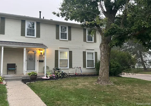Photo 1 of Condo for sale at 6905 Harvard Ln, Canton Charter Township Wayne, MI 48187 | MLS# 20261067918 | Listing updated on 2026-08-26
