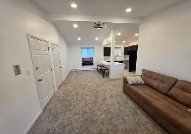 Photo 2 of Condo for sale at 17270 Bentler St #43, Detroit City Wayne, MI 48219 | MLS# 81026044816 | Listing updated on 2026-10-06