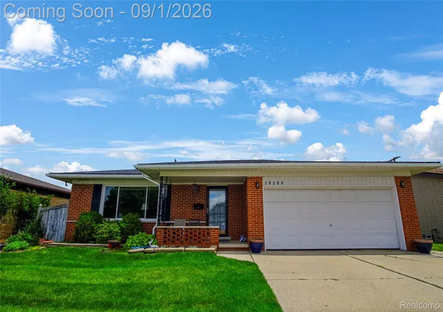 Photo 1 of Sale Pending at 28200 Newland Dr, Warren City Macomb, MI 48093 | MLS# 20261067922 | Listing updated on 2026-09-03