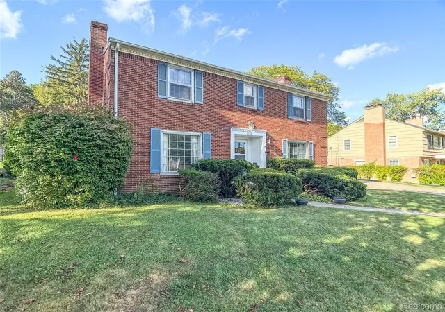Photo 4 of Single family home for sale at 3102 Westwood Pkwy, Flint City Genesee, MI 48503 | MLS# 20261067955 | Listing updated on 2026-09-06