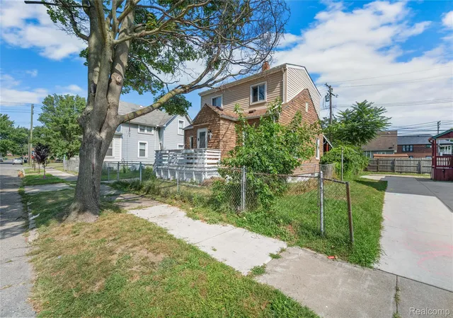 Photo 3 of Single family home for sale at 147 Charles St, River Rouge City Wayne, MI 48218 | MLS# 20261067956 | Listing updated on 2026-08-26