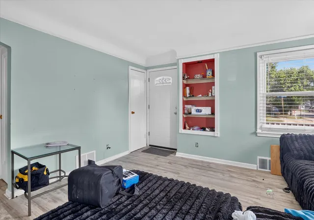 Photo 3 of Single family home for sale at 1603 Michigan Blvd, Lincoln Park City Wayne, MI 48146 | MLS# 81026044835 | Listing updated on 2026-08-25