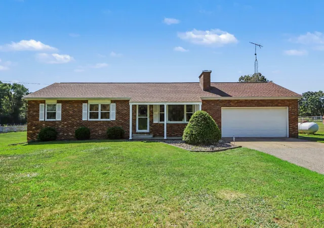 Photo 1 of Single family home for sale at 23275 N Uldriks Dr, Bedford Charter Township Calhoun, MI 49017 | MLS# 66026044840 | Listing updated on 2026-08-27