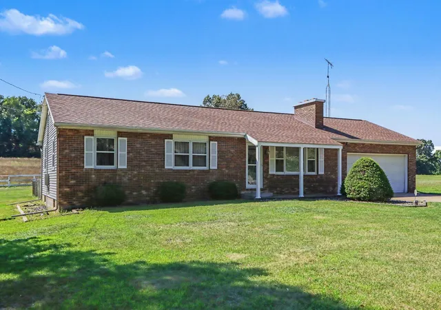 Photo 2 of Single family home for sale at 23275 N Uldriks Dr, Bedford Charter Township Calhoun, MI 49017 | MLS# 66026044840 | Listing updated on 2026-08-27