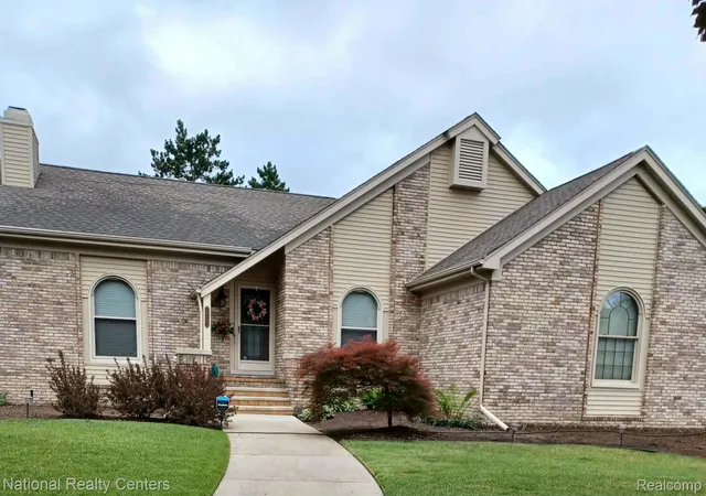 Single family home for sale at 34653 Pembroke Ave, LivoniaCity_Wayne, MI 48152 | MLS# 20261067959