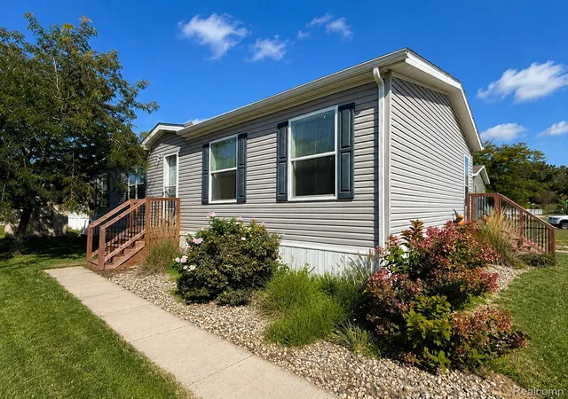 Photo 1 of Single family home for sale at 170 Newbury, Adrian City Lenawee, MI 49221 | MLS# 20261067971 | Listing updated on 2026-08-26