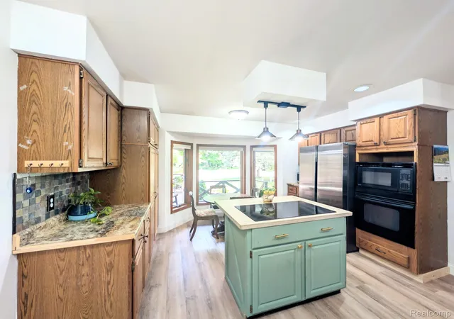 Photo 3 of Single family home for sale at 5251 Lin Hill Dr, Mundy Township Genesee, MI 48473 | MLS# 20261067997 | Listing updated on 2026-08-27
