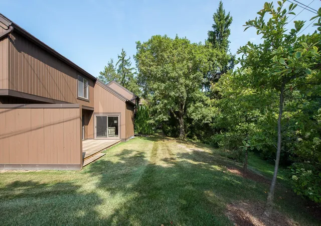 2nd image of 1 Westbury Ct, Ann Arbor City Washtenaw, MI 48105 | MLS# 81026044843