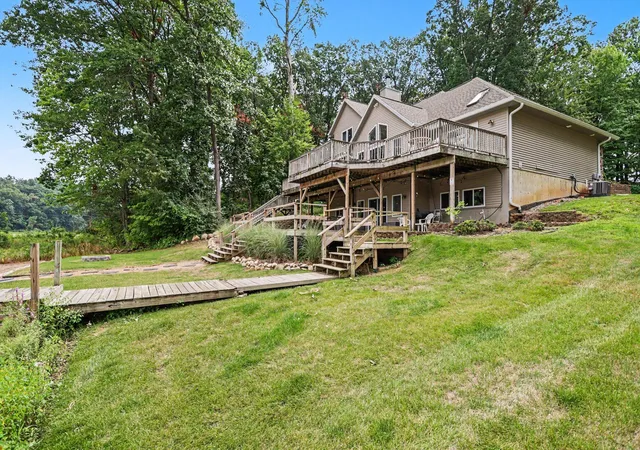 Photo 4 of Single family home for sale at 7805 Cougar Dr, Prairieville Township Barry, MI 49046 | MLS# 66026044848 | Listing updated on 2026-08-25