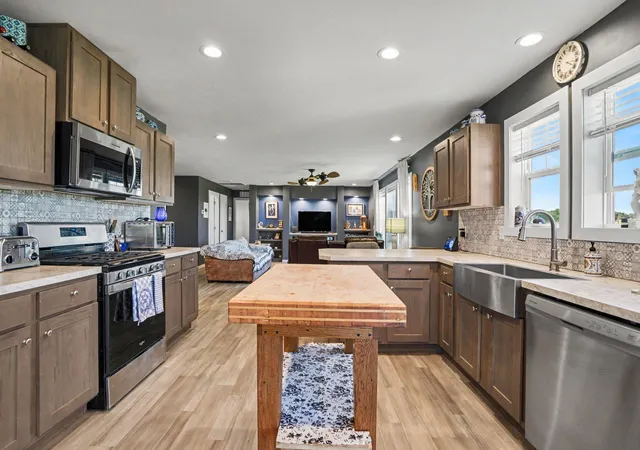 Photo 3 of Single family home for sale at 256 Hatfield Rd, Niles Township Berrien, MI 49120 | MLS# 69026044842 | Listing updated on 2026-09-10