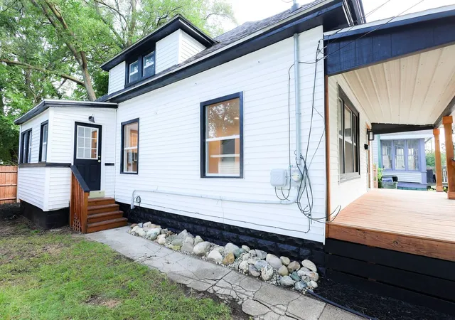 Photo 3 of Single family home for sale at 318 Catherine Ave, Muskegon City Muskegon, MI 49442 | MLS# 71026044845 | Listing updated on 2026-10-27