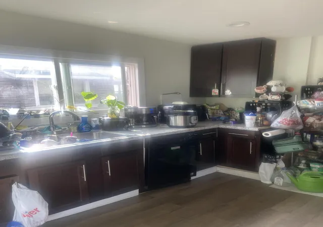 Photo 4 of Single family home for sale at 527 Cordelia St Sw, Grand Rapids City Kent, MI 49503 | MLS# 65026044851 | Listing updated on 2026-10-28