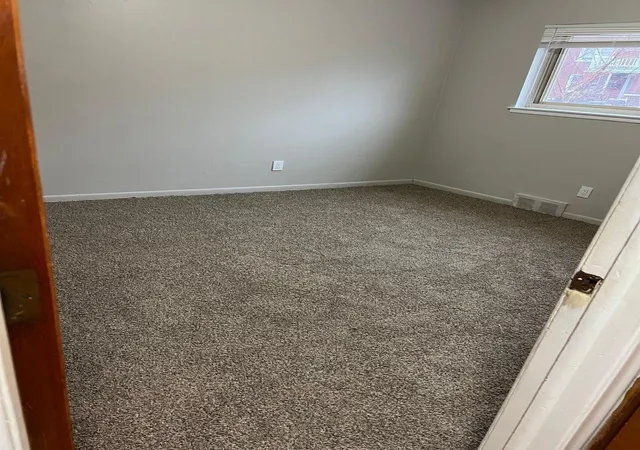 Listing Photo 4 - Condo for sale in building located at 17284 Bentler St, Wayne, MI 48219