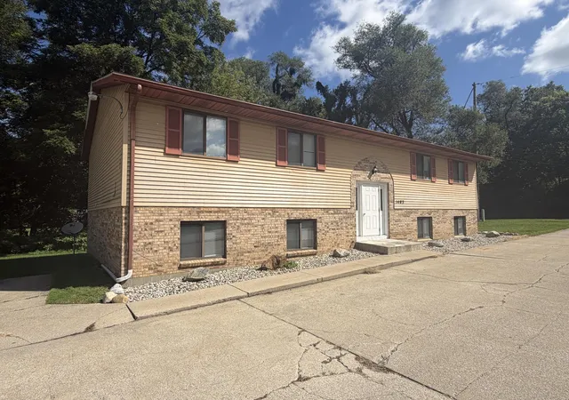 1st image of 1403 Huntington Ave, Kalamazoo Charter Township Kalamazoo, MI 49048 | MLS# 66026044847