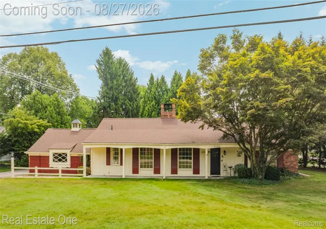 Photo 1 of Sale Pending at 4195 Orchard Wy, Bloomfield Charter Township Oakland, MI 48301 | MLS# 20261068005 | Listing updated on 2026-09-17