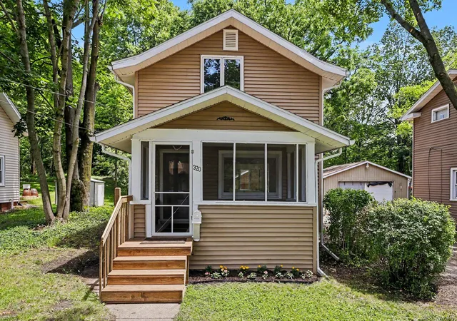 Photo 1 of Single family home for sale at 320 Trimble Ave, Kalamazoo City Kalamazoo, MI 49048 | MLS# 66026044862 | Listing updated on 2026-09-17