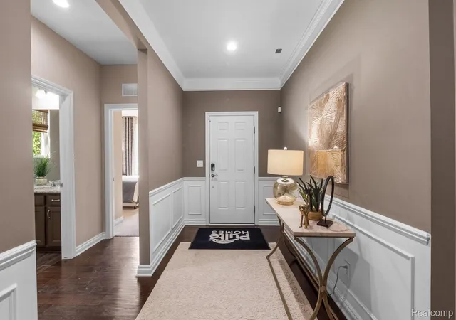 Photo 3 of Condo for sale at 5484 Lewiston Rd, Canton Charter Township Wayne, MI 48188 | MLS# 20261068036 | Listing updated on 2026-09-09