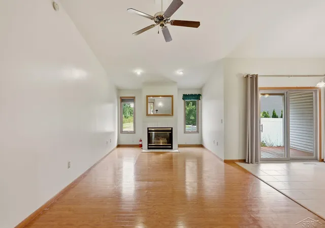 4th image of 8971 N Brookshire Dr, Thomas Township Saginaw, MI 48609 | MLS# 61050219721