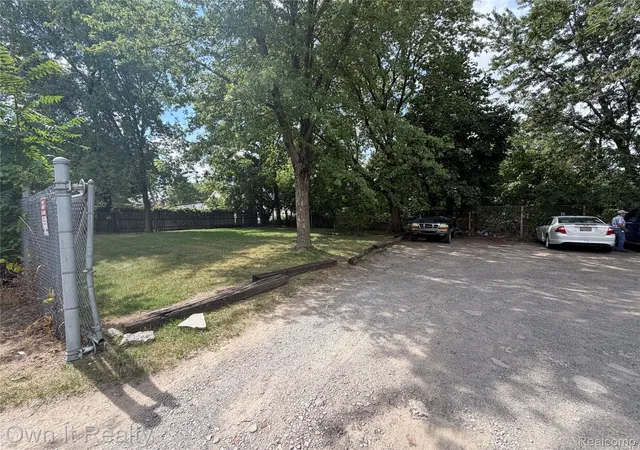 2nd image of 6331 Regular St, Detroit City Wayne, MI 48209 | MLS# 20261068048
