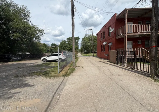 3rd image of 6331 Regular St, Detroit City Wayne, MI 48209 | MLS# 20261068048