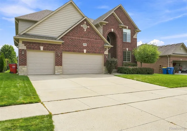 Photo 3 of Single family home for sale at 55586 Snead Dr, Macomb Township Macomb, MI 48042 | MLS# 20261068056 | Listing updated on 2026-08-30
